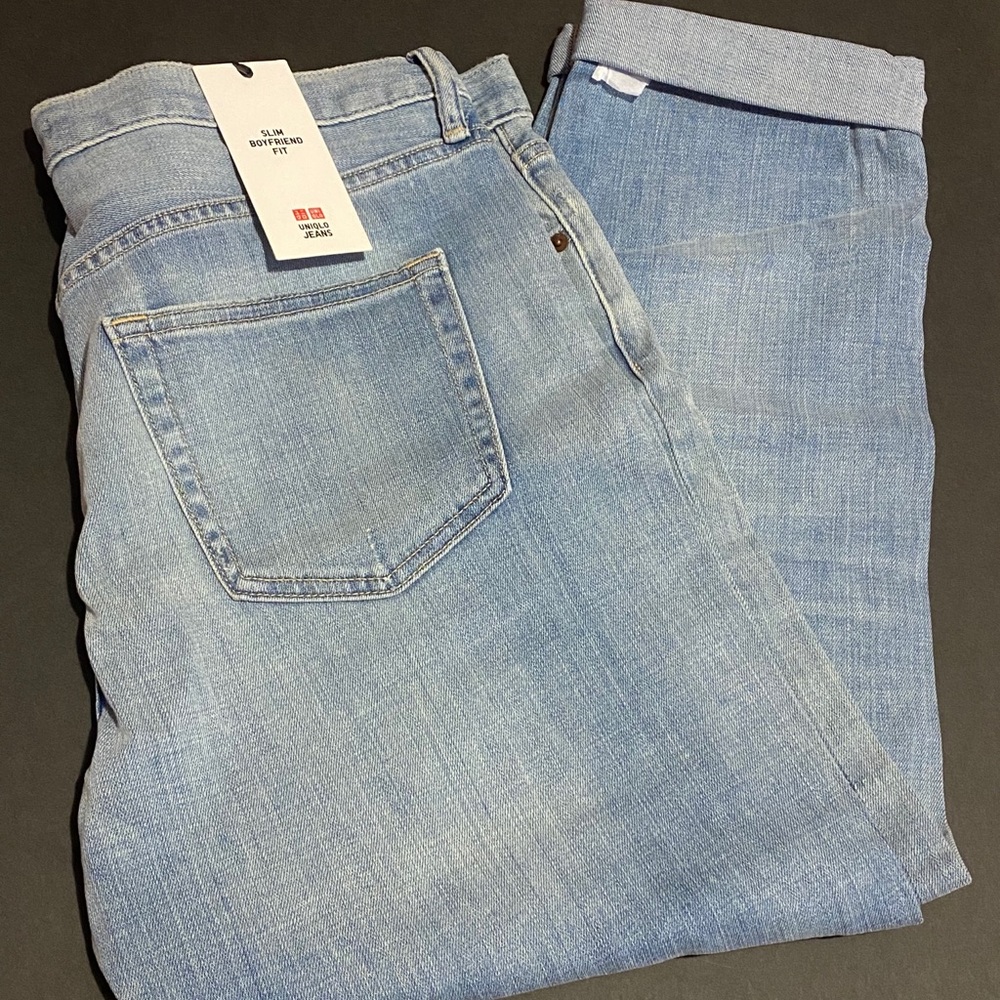 Uniqlo Slim Distressed Slim Boyfriend Fit
